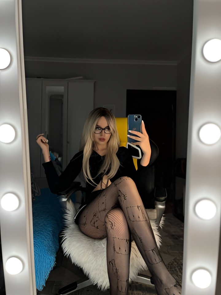 Фариза привлекальеная девушка из Грозного цена от 5000 руб