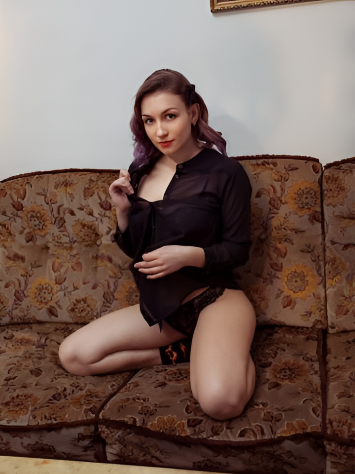 Индивидуалка Каролина, доступна для личного знакомства от 2000 руб