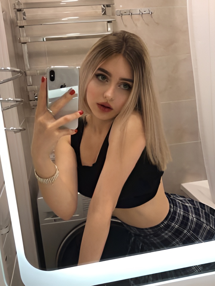 Ксюша привлекальеная девушка из Грозного цена от 4000 руб