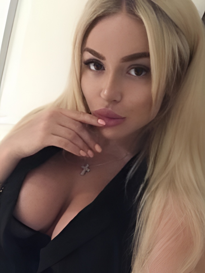 Леля привлекальеная девушка из Грозного цена от 2000 руб