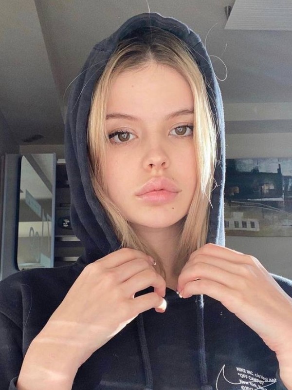 Тамара привлекательная девушка из Грозного цена от 3000 руб